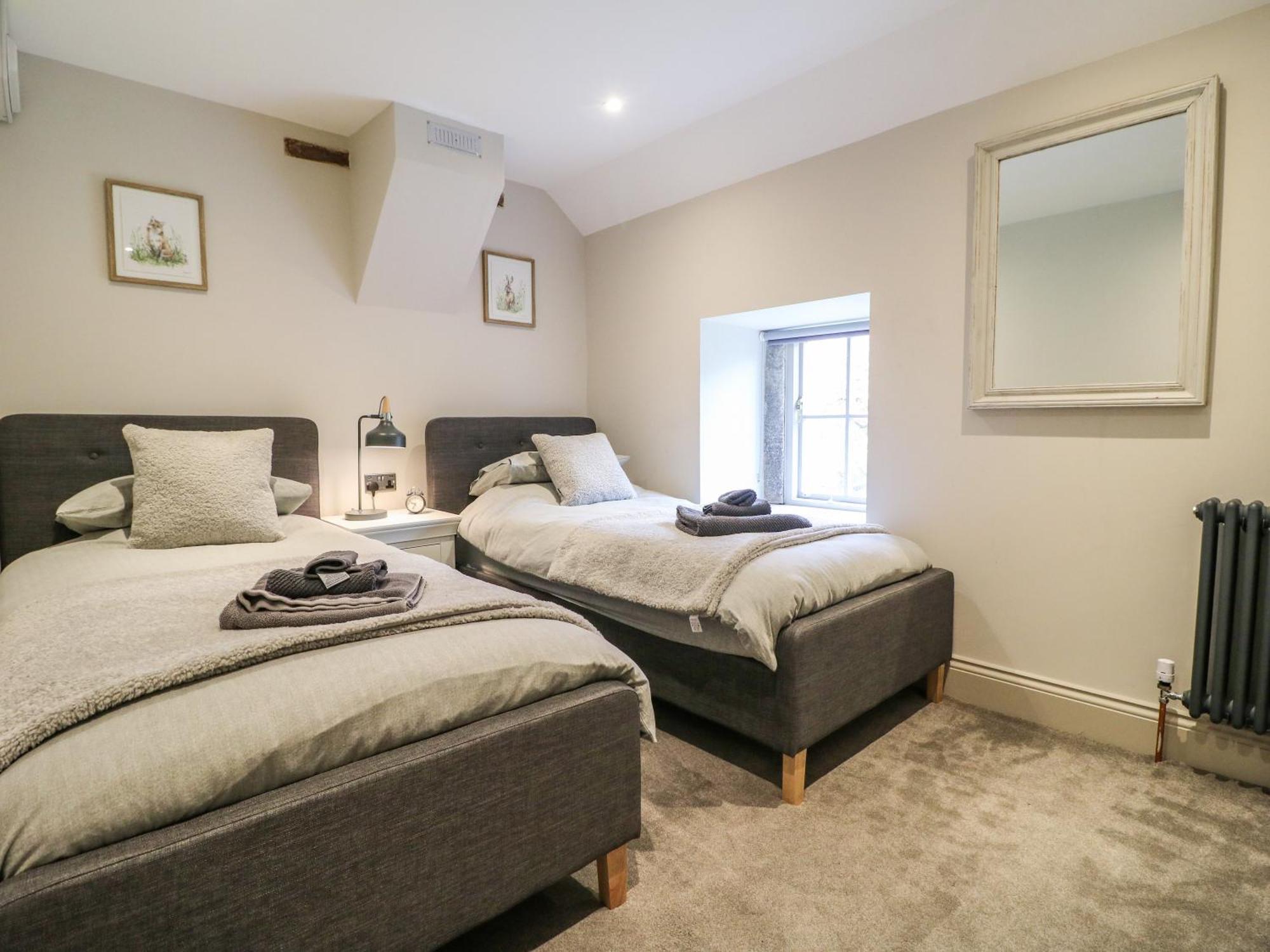 Dale End Farm Cottage เบคเวลล์ ภายนอก รูปภาพ